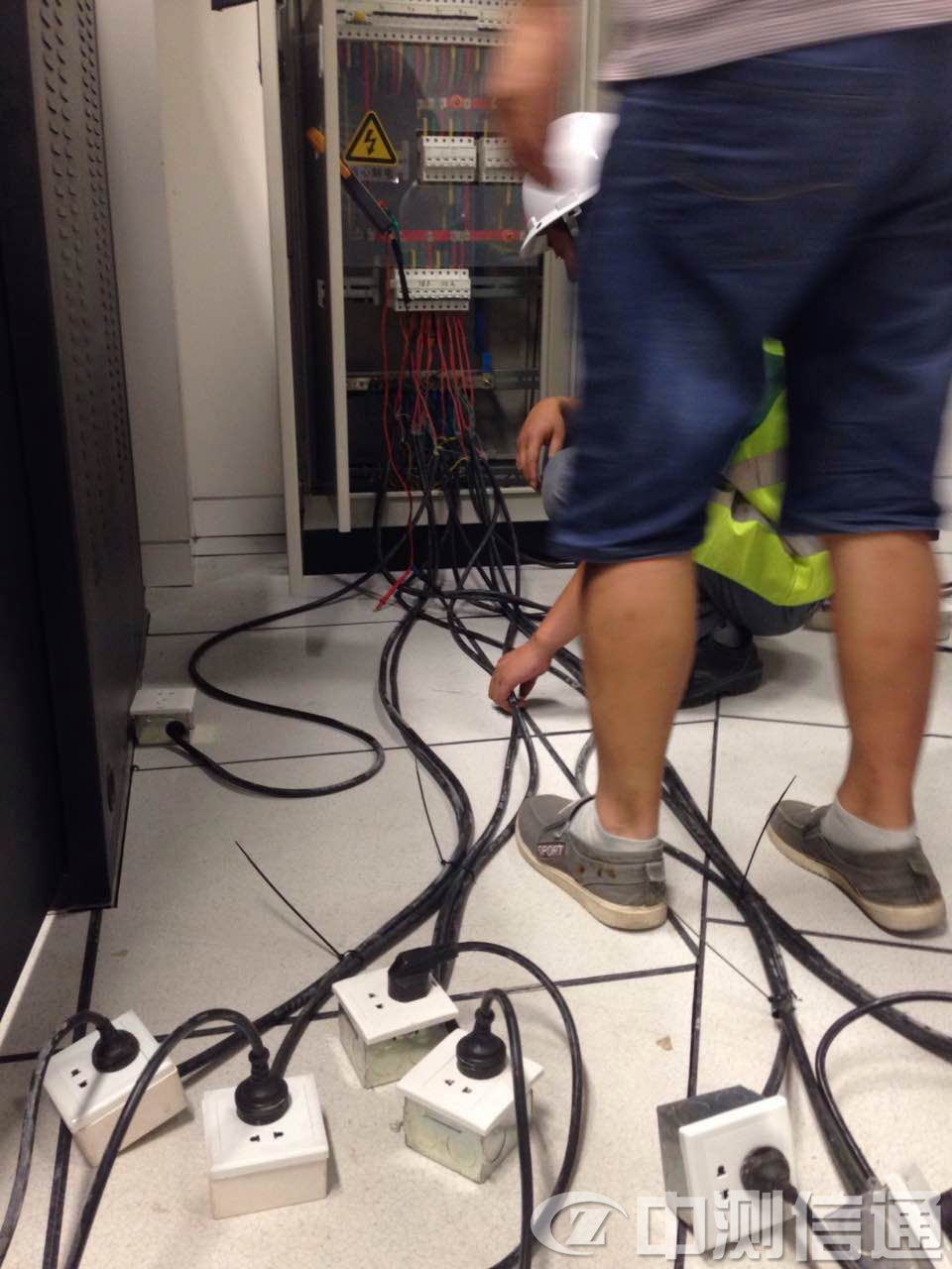 �����������ups�y(c��)ԇ����늳ط��